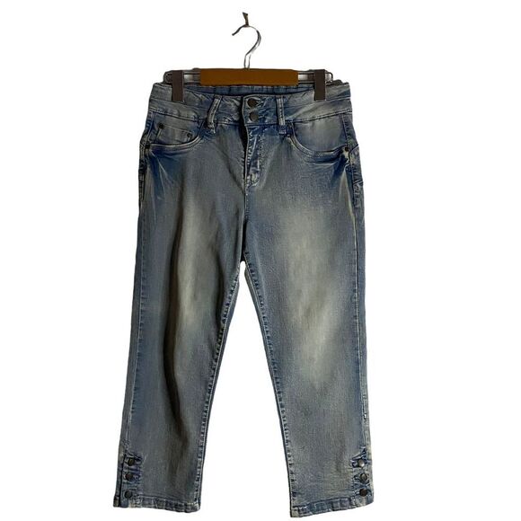 Suko Jeans Women's Road Runner Crop Denim Jeans - Picture 1 of 8